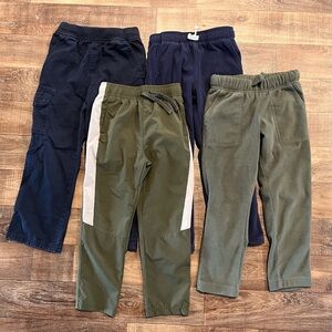 Little boys pants 👖 💙💚